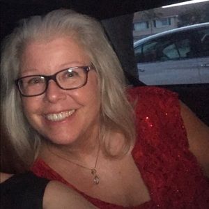 Meet your Posher, Cathy